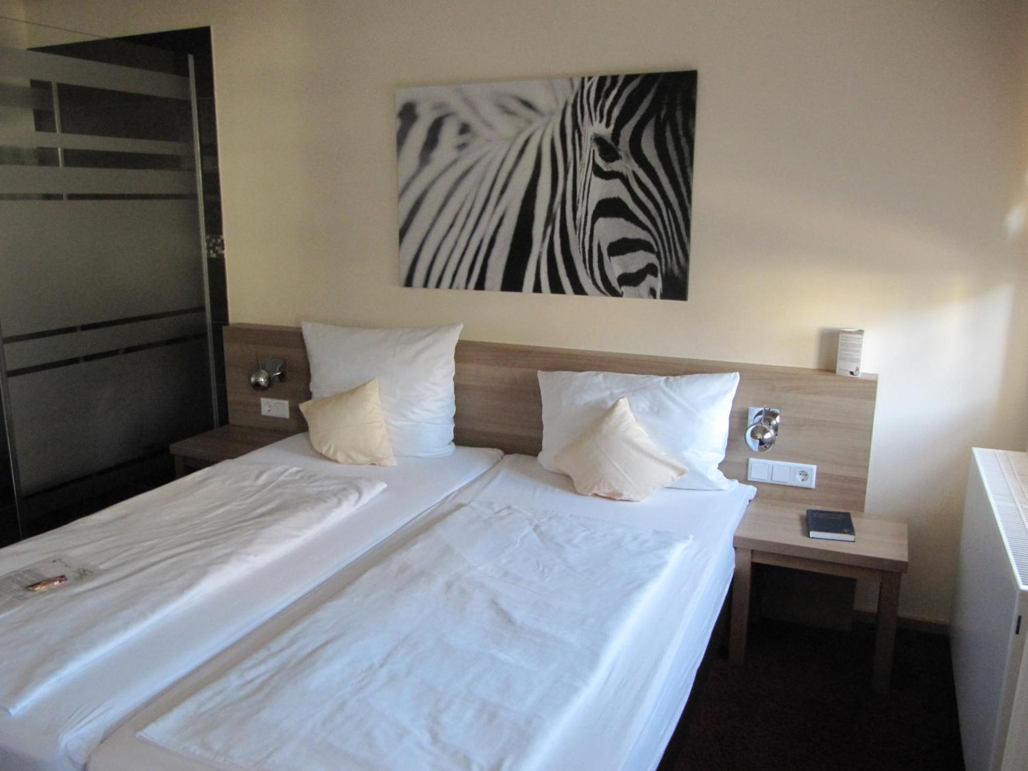 Hotel Stadt Steinheim Steinheim  ห้อง รูปภาพ